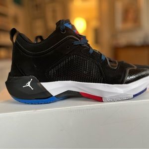 Air Jordan XXXVII Low Size 12